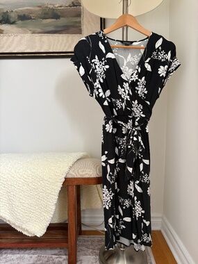 Short sleeve summer dress